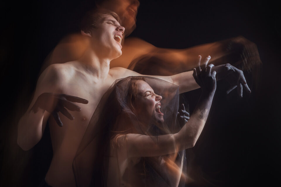 Die extremeren Emotionen werden die Szene dominieren, während die Entladung stattfindet.